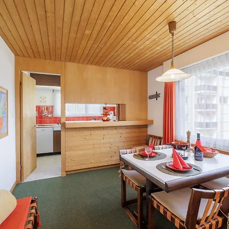 Brentsch B51 سكول